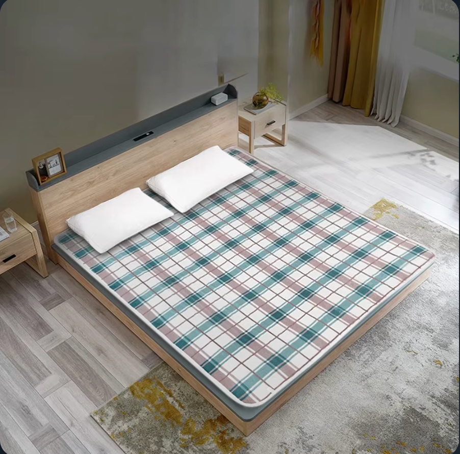 Couverture chauffante 120x150 avec des motif de trait